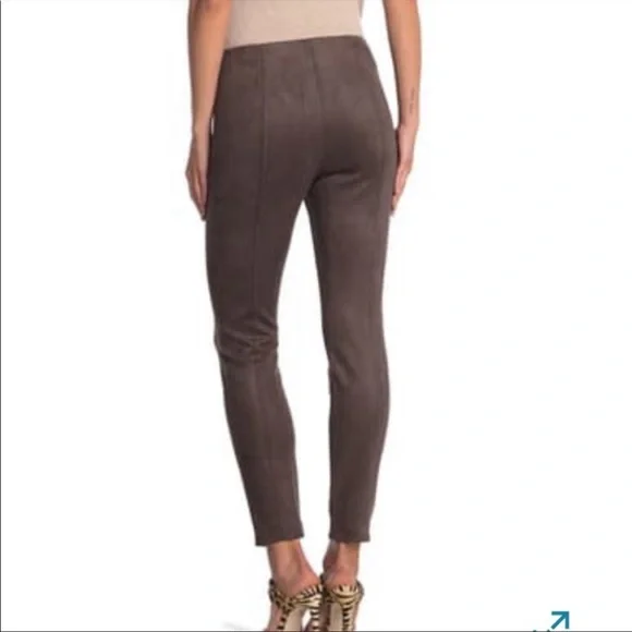T Tahari Faux Suede Pull On Cigarette Pants - Picture 2 of 6